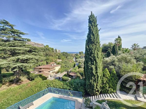 Maison à vendre  8 pièces - 401 m2 VILLENEUVE LOUBET - 06