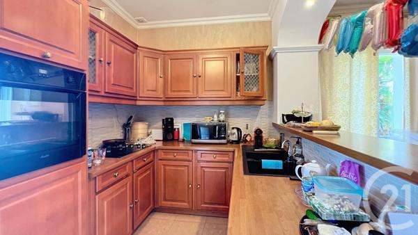 Maison à vendre  8 pièces - 401 m2 VILLENEUVE LOUBET - 06