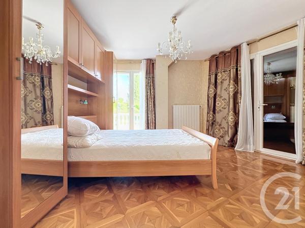 Maison à vendre  8 pièces - 401 m2 VILLENEUVE LOUBET - 06