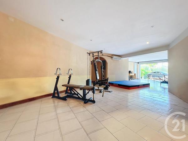 Maison à vendre  8 pièces - 401 m2 VILLENEUVE LOUBET - 06