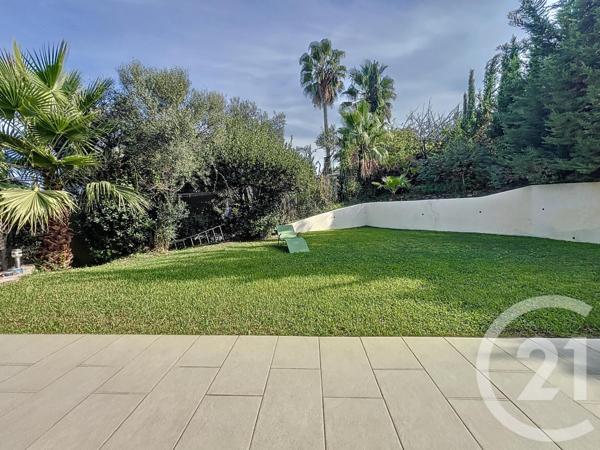 Maison à vendre  8 pièces - 401 m2 VILLENEUVE LOUBET - 06