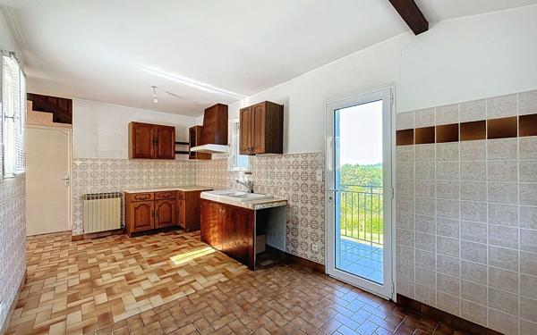 Maison à vendre    5 pièces •  Mouguerre