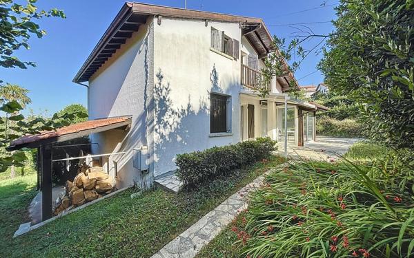 Maison à vendre    5 pièces •  Mouguerre