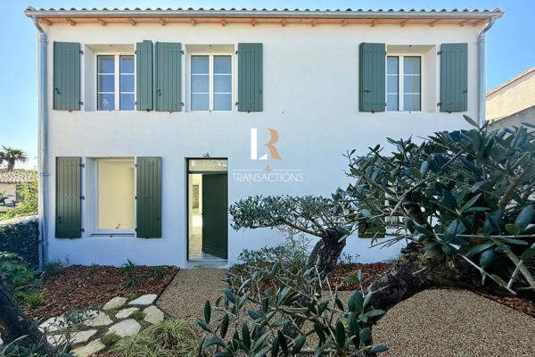 Sainte-Marie-de-Ré (17740) Sainte-Marie - Maison de bourg à proximité de la plage