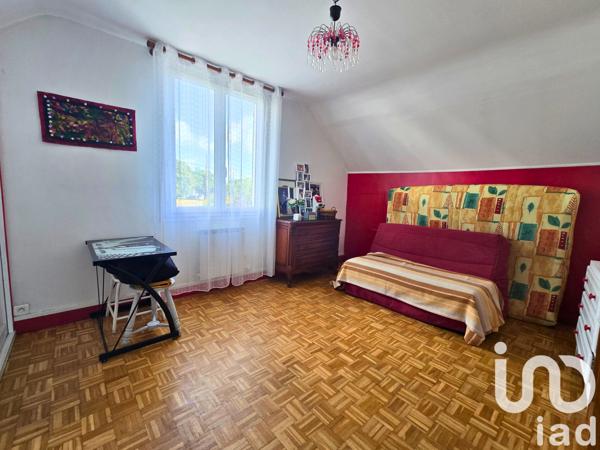 Maison à vendre 5 pièces 80 m² Sainte-Geneviève-des-Bois