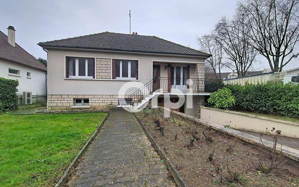 Maison à vendre    3 pièces •  Crépy-en-Valois