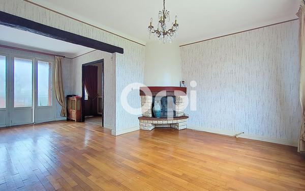 Maison à vendre    3 pièces •  Crépy-en-Valois