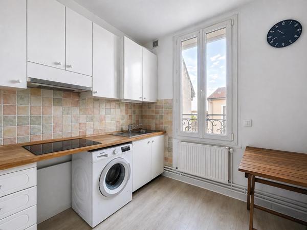 Triplex lumineux 2 pièces proche Rigollots et parc des Beaumont