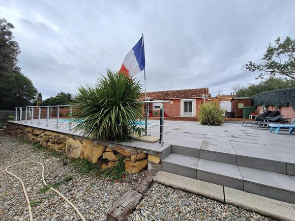 Maison Velaux 4 chambres 127 m2 piscine sur terrain de 1000 m2