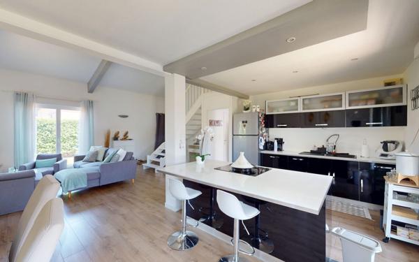 Maison à vendre    4 pièces •  Launaguet