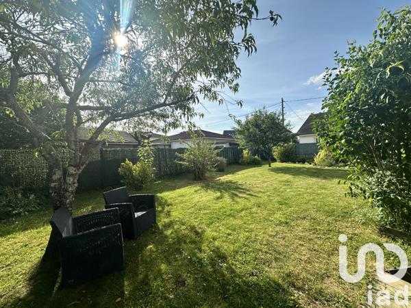 Maison à vendre 6 pièces 138 m² Notre-Dame-d'Oé