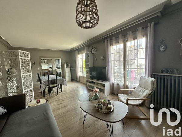 Maison à vendre 6 pièces 138 m² Notre-Dame-d'Oé