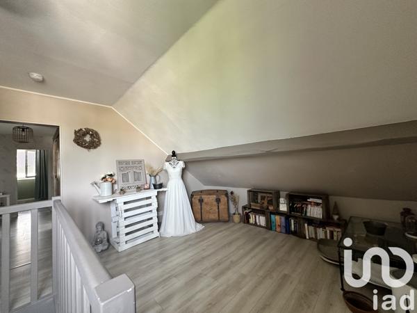 Maison à vendre 6 pièces 138 m² Notre-Dame-d'Oé