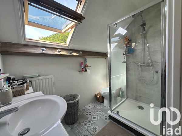 Maison à vendre 6 pièces 138 m² Notre-Dame-d'Oé
