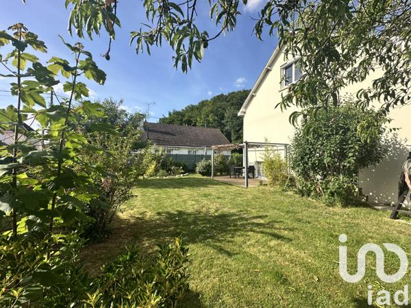 Maison à vendre 6 pièces 138 m² Notre-Dame-d'Oé