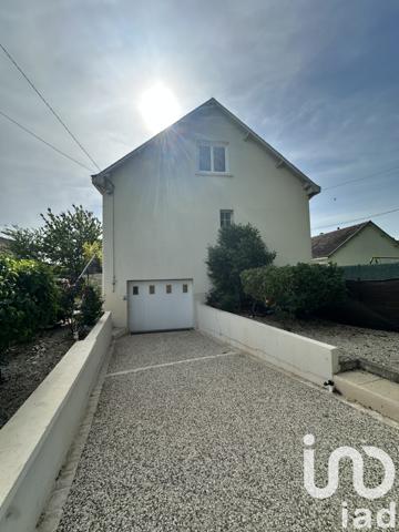 Maison à vendre 6 pièces 138 m² Notre-Dame-d'Oé