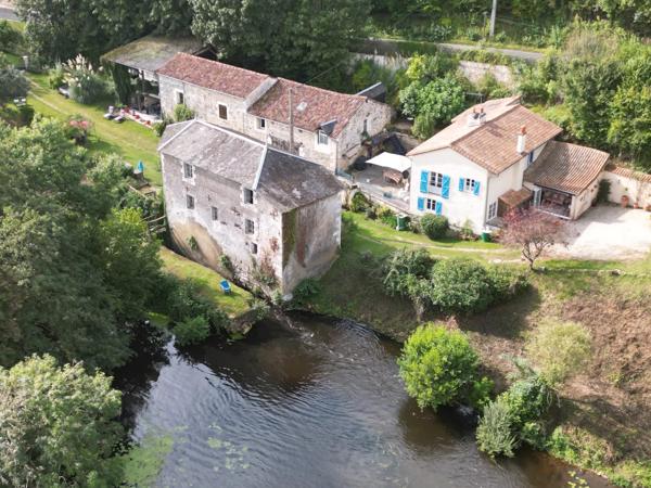 Fantastique complexe - Moulin sur la Vienne !