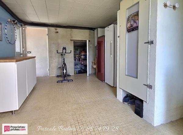 Très belle Longère 140 m²  avec jardin arboré - (49390)