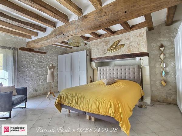 Très belle Longère 140 m²  avec jardin arboré - (49390)