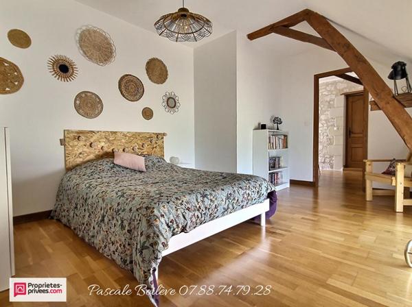 Très belle Longère 140 m²  avec jardin arboré - (49390)