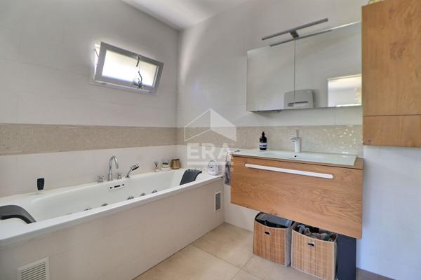 Maison 5 pièces à vendre à Saint Leu La Forêt - Quartier Le Rosaire