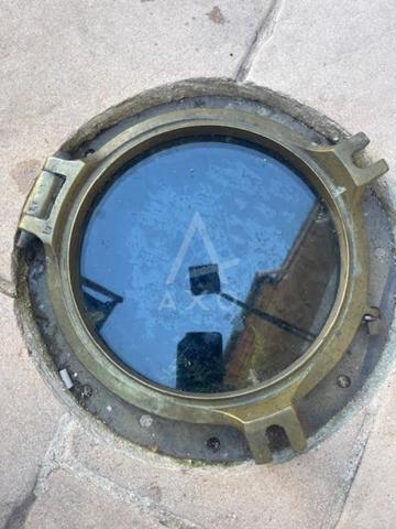 MAISON DE VILLAGE ENV 138 M² AU CHARME FOU: GITEenv 85M² + STUDIO et DEPENDANCE GARAGE BASSIN