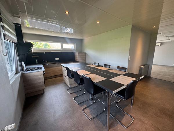 MAISON  230 M² HAB 230 TERRAIN  1216  M² PROCHE LURE