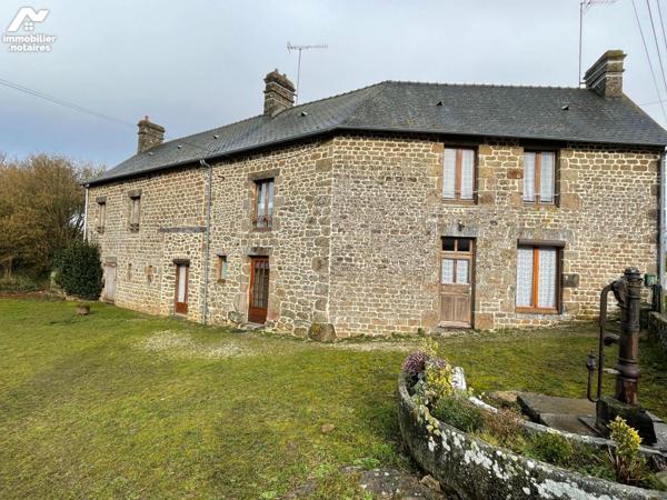 En campagne, commune de MELLERAY LA VALLEE, maison en pierres comprenant : 
- Au rez-de-chauss...