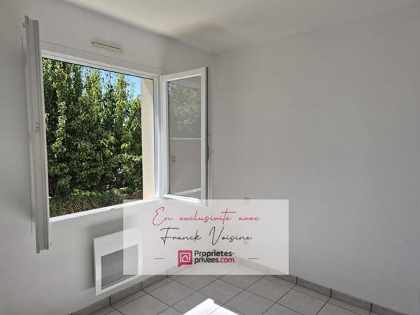 A VENDRE en Exclusivité aux Herbiers, maison avec 2 chambres sur une parcelle de 243 m2