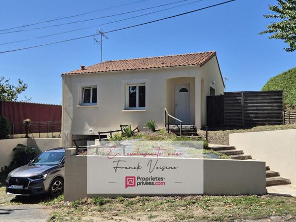 A VENDRE en Exclusivité aux Herbiers, maison avec 2 chambres sur une parcelle de 243 m2