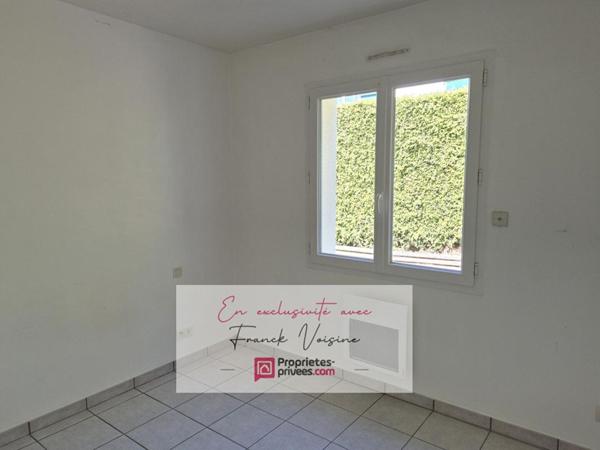 A VENDRE en Exclusivité aux Herbiers, maison avec 2 chambres sur une parcelle de 243 m2