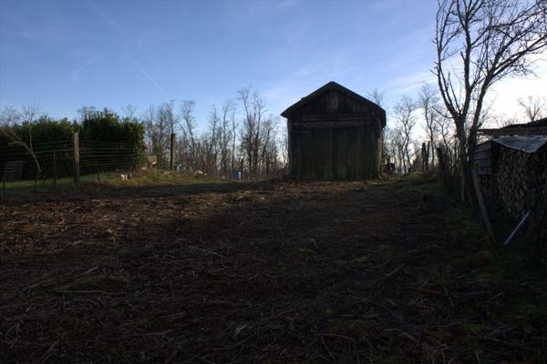 Terrain constructible Le Breuil 761 m2