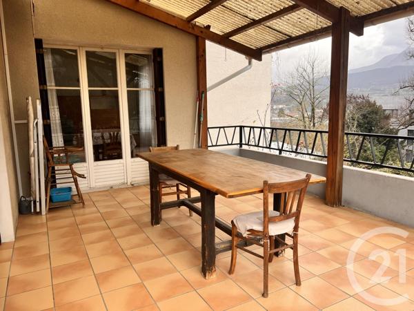 Maison à vendre  4 pièces - 94 m2 VOIRON - 38