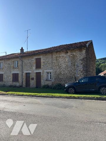 Nouveau mandat exclusif, maison à rénover située sur la commune de Vaux-en-Dieulet comprenant:...