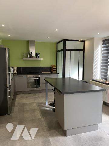 APPARTEMENT DUPLEX EN CENTRE VILLE