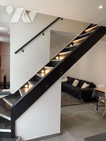 APPARTEMENT DUPLEX EN CENTRE VILLE