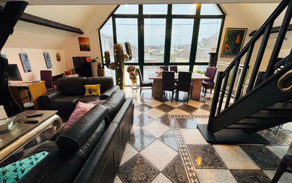 Maison à vendre    5 pièces • 132 m2 Saint-Quentin