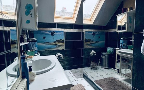 Maison à vendre    5 pièces • 132 m2 Saint-Quentin