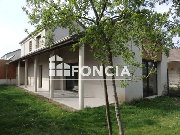 Location Maison 4 pièces 101.86 m² - RUE DE NAVARRE Tarbes 65000