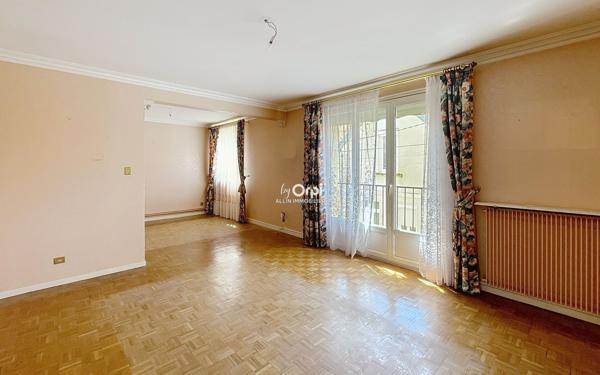 Appartement à vendre    4 pièces • 94 m2 Montluçon
