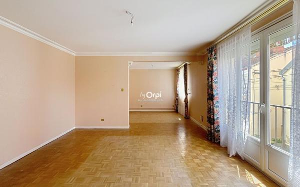 Appartement à vendre    4 pièces • 94 m2 Montluçon