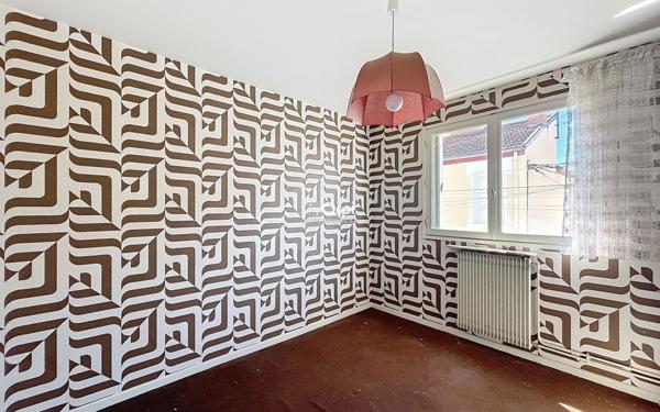 Appartement à vendre    4 pièces • 94 m2 Montluçon