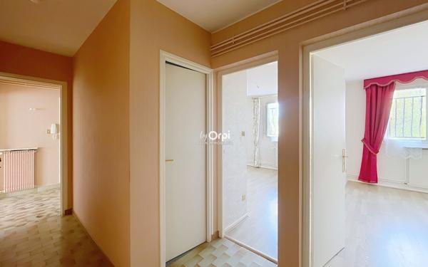 Appartement à vendre    4 pièces • 94 m2 Montluçon