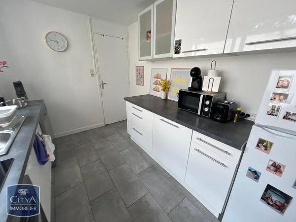Appartement à louer 2 pièces 51.23m² Arras (62000)