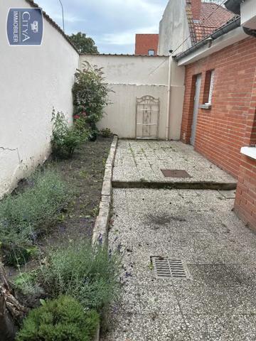 Appartement à louer 2 pièces 51.23m² Arras (62000)
