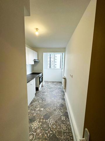 A VENDRE - La Rochelle - Appartement 3 Chambres - Balcon - Parking - Cave