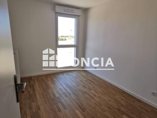 Location Appartement 3 pièces 60.58 m² - 18 BOULEVARD JEAN MOULIN Angers 49100