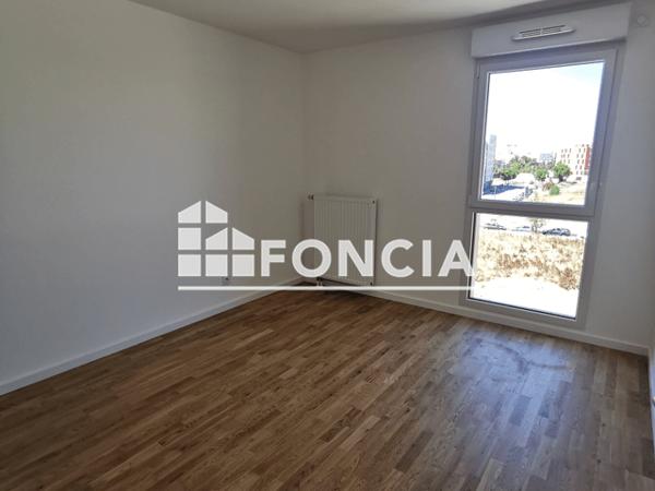 Location Appartement 3 pièces 60.58 m² - 18 BOULEVARD JEAN MOULIN Angers 49100