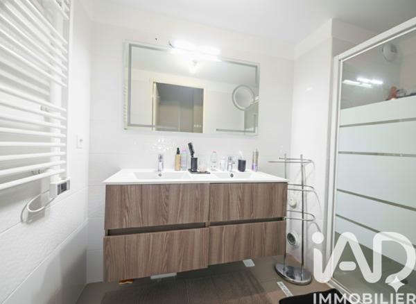 Appartement à vendre 4 pièces 93 m² Saint-Raphaël