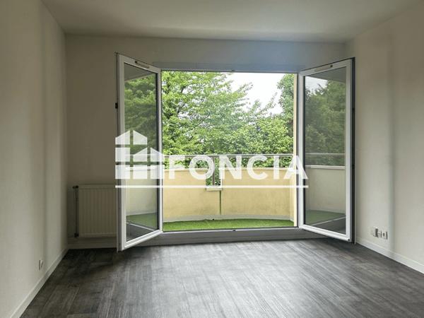 Location Appartement 3 pièces 66.61 m² - 29 AU 37 RUE VARIN DE BRUNELIE Rennes 35000